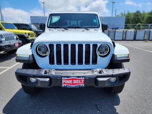 2023 Jeep Gladiator Freedom 4x4