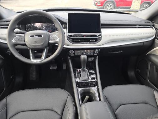 Bright White Clearcoat 2026 Jeep Compass Limited