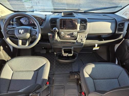 2025 RAM ProMaster 2500 Tradesman