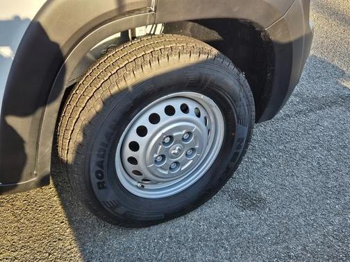 2025 RAM ProMaster 2500 Tradesman