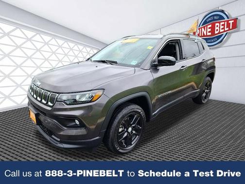 2022 Jeep Compass Latitude