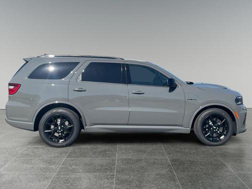 Destroyer Gray Clearcoat 2026 Dodge Durango GT HEMI V8 AWD