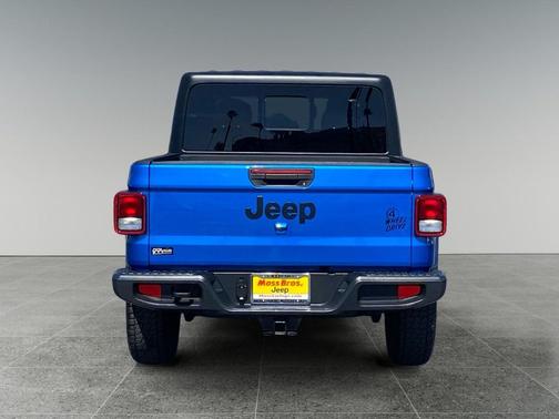 Hydro Blue Pearlcoat 2022 Jeep Gladiator Sport
