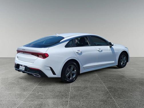 2023 Kia K5 LXS