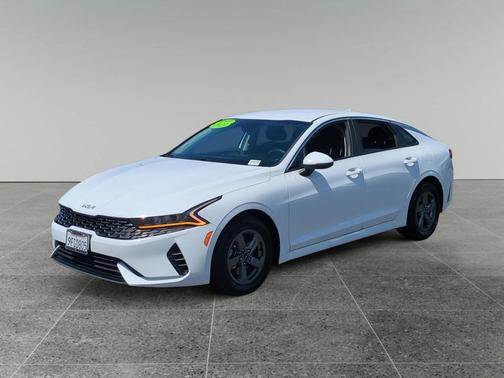 2023 Kia K5 LXS