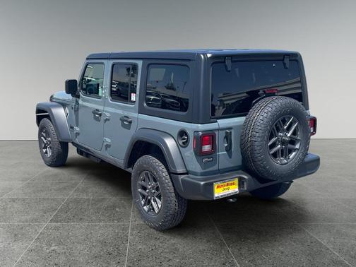 Anvil Clearcoat 2026 Jeep Wrangler Sport S