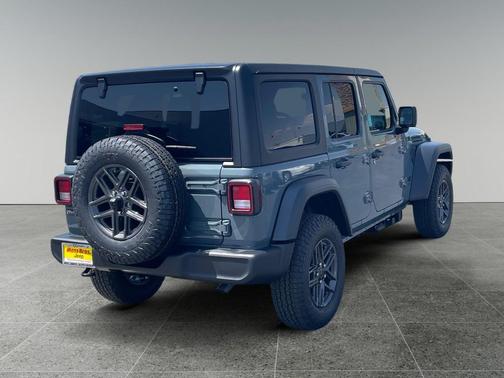 Anvil Clearcoat 2026 Jeep Wrangler Sport S