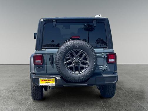 Anvil Clearcoat 2026 Jeep Wrangler Sport S
