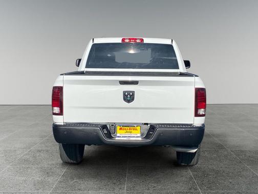 Bright White Clearcoat 2024 RAM 1500 Classic SLT