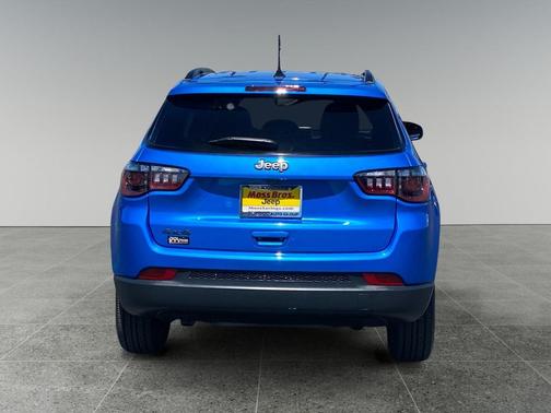 Hydro Blue Pearlcoat 2025 Jeep Compass Latitude