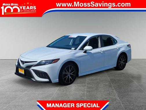2024 Toyota Camry SE