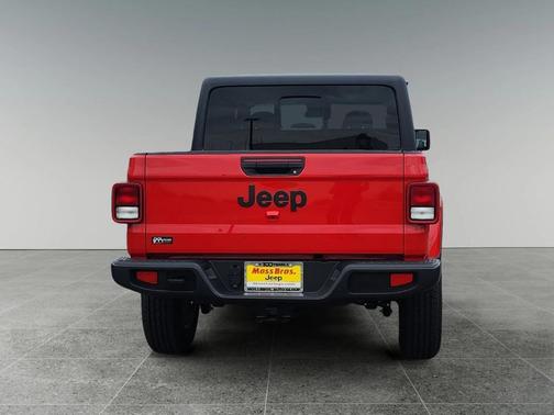 2025 Jeep Gladiator Sport S