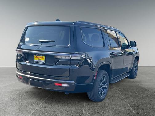 High Gloss Black 2026 Jeep Grand Wagoneer Limited Altitude 4x4