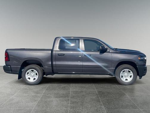 Granite Crystal Metallic Clearcoat 2026 RAM 1500 Tradesman