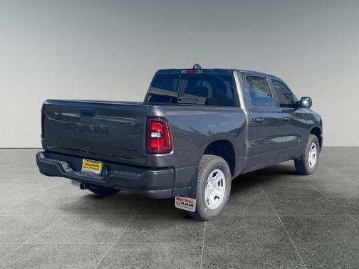 Granite Crystal Metallic Clearcoat 2026 RAM 1500 Tradesman