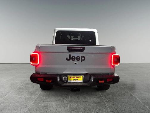 2025 Jeep Gladiator Mojave X