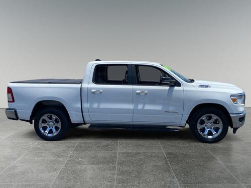 Bright White Clearcoat 2020 RAM 1500 Big Horn/Lone Star