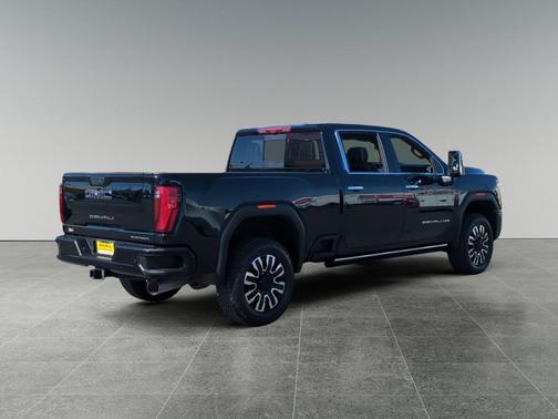 2025 GMC Sierra 2500 Denali Ultimate