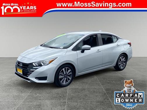 Brilliant Silver Metallic 2023 Nissan Versa 1.6 SV
