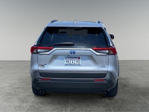 Silver Sky Metallic 2023 Toyota RAV4 Hybrid LE