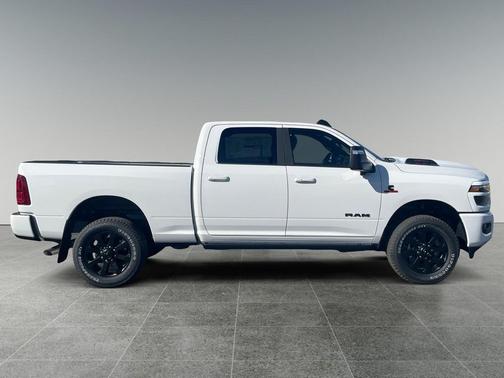 2026 RAM 2500 Laramie Crew Cab 4x4 6'4' Box