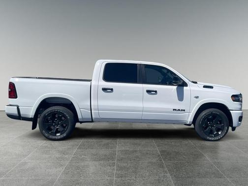 Bright White Clearcoat 2026 RAM 1500 Big Horn/Lone Star