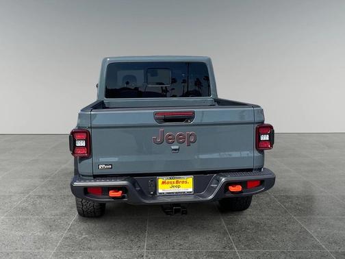 Anvil Clearcoat 2026 Jeep Gladiator Mojave 4x4