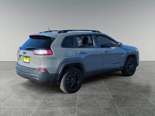 2023 Jeep Cherokee Altitude