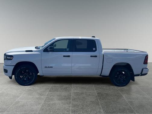 Bright White Clearcoat 2026 RAM 1500 Big Horn/Lone Star
