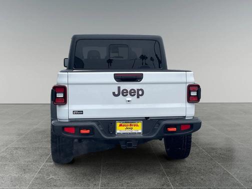 2026 Jeep Gladiator Mojave 4x4