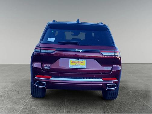 2025 Jeep Grand Cherokee Summit