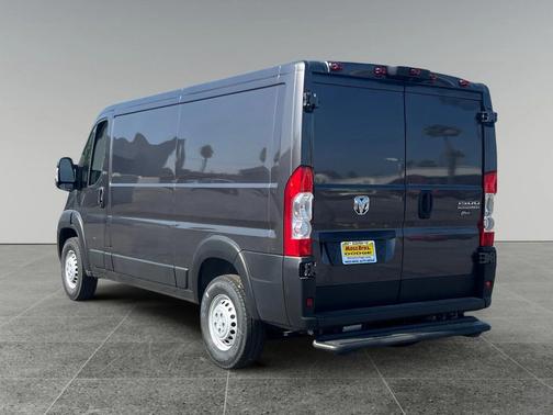 2025 RAM ProMaster 1500 Low Roof