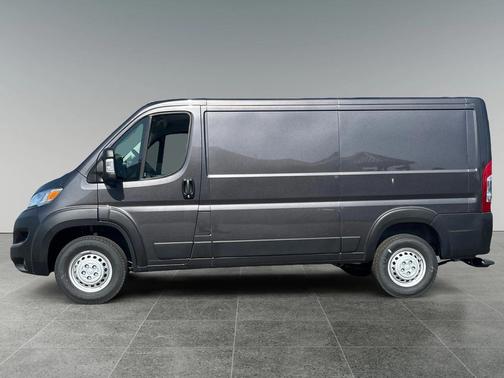 2025 RAM ProMaster 1500 Low Roof