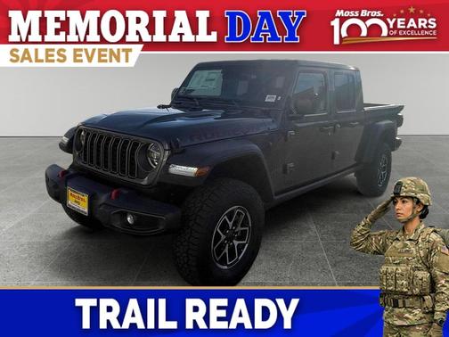 Granite Crystal Metallic Clearcoat 2026 Jeep Gladiator Rubicon