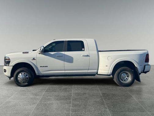 2026 RAM 3500 Longhorn