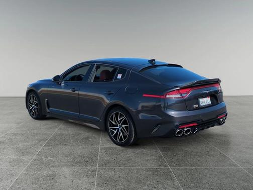 2022 Kia Stinger GT-Line