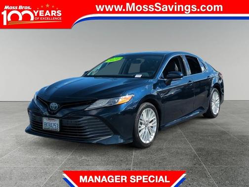 2019 Toyota Camry Hybrid XLE
