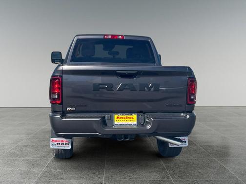 2026 RAM 2500 Big Horn Crew Cab 4x4 6'4' Box