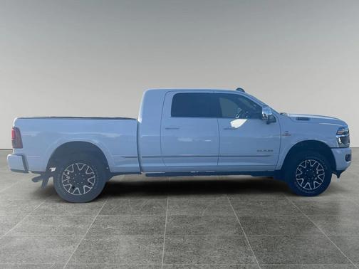 2026 RAM 3500 Limited Mega Cab 4x4 6'4' Box