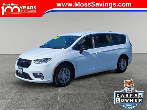 2024 Chrysler Pacifica Touring