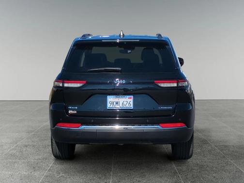 2023 Jeep Grand Cherokee Laredo