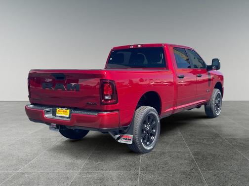 Molten Red Pearlcoat 2026 RAM 2500 Big Horn Crew Cab 4x4 6'4' Box