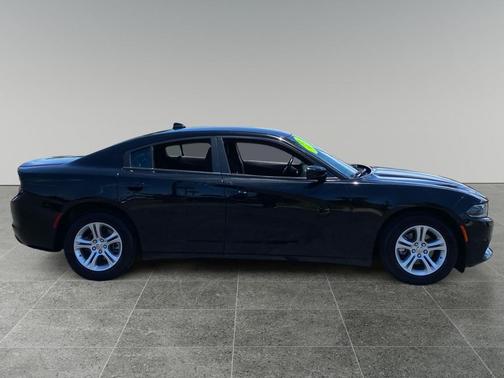 Pitch Black Clearcoat 2023 Dodge Charger SXT