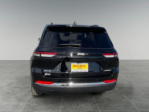 2026 Jeep Grand Cherokee Altitude