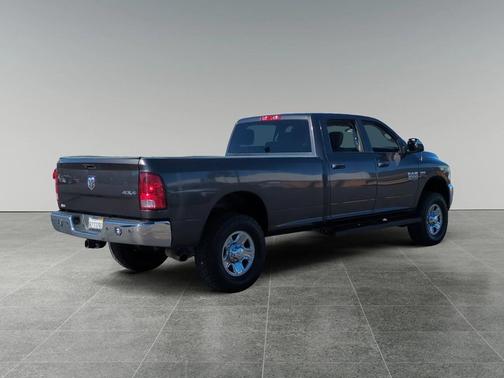 2017 RAM 3500 Tradesman Crew Cab 4x4 8' Box
