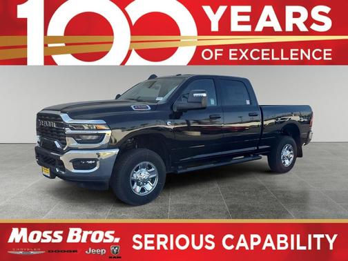 Diamond Black Crystal Pearlcoat 2025 RAM 2500 Tradesman Crew Cab 4x4 6'4' Box