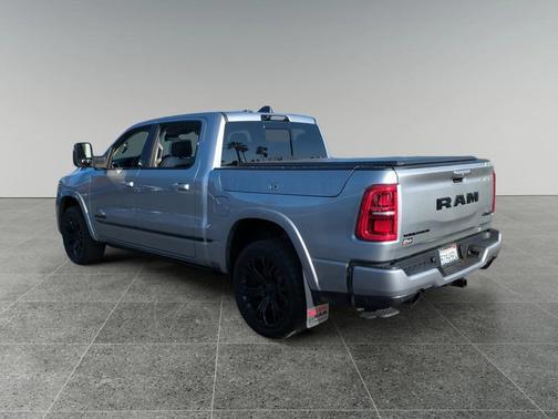 2025 RAM 1500 ST