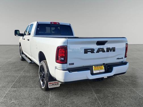 2026 RAM 2500 Black Express Crew Cab 4x4 8' Box