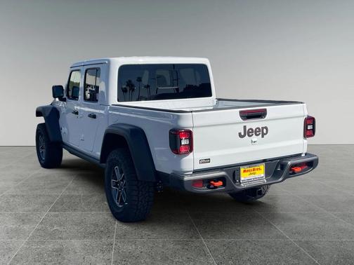 2026 Jeep Gladiator Mojave 4x4