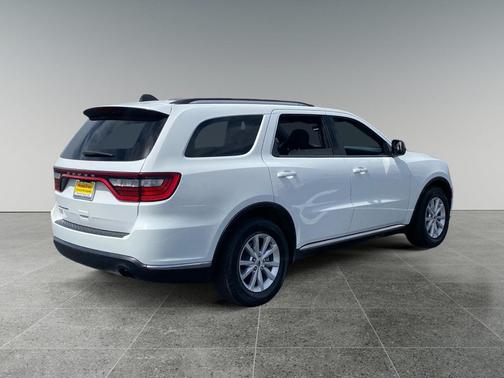 White Knuckle Clearcoat 2023 Dodge Durango SXT RWD
